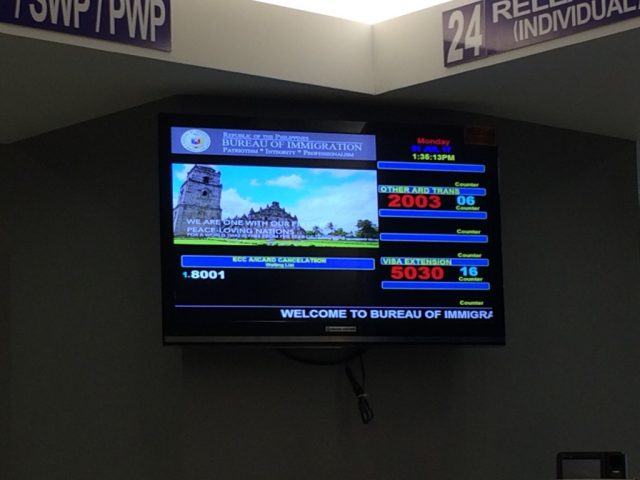 VISA受付待ち掲示板