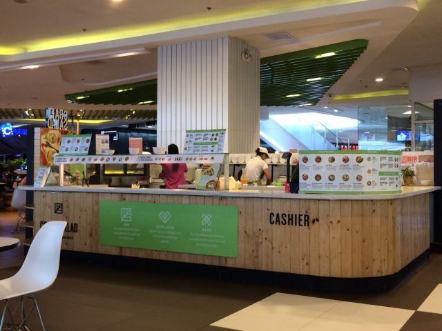 SM Aura サラダバー