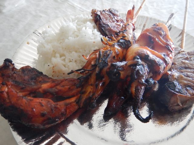 ヒルトゥンガン島 BBQ