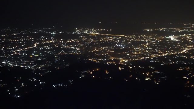 ラハグ（LAHUG）トップス（TOPS）夜景