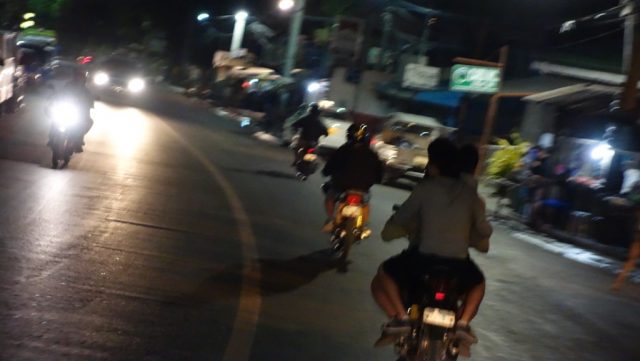 ラハグ（LAHUG）トップス（TOPS）バイク