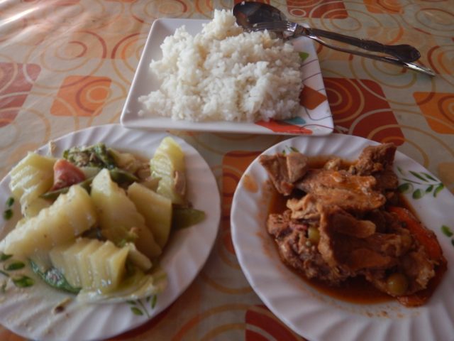 モアルボアルでランチ