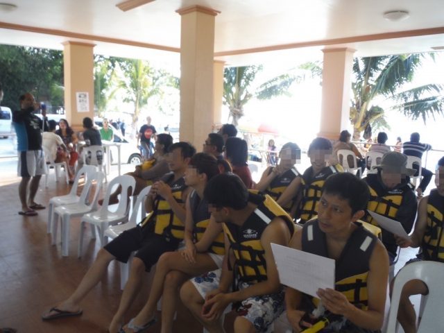 オスロブ（Oslob）講習