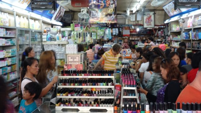 コロン地区のお店（Colon）