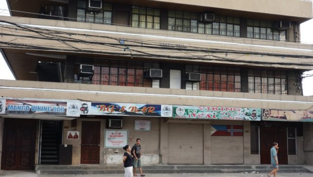 マンゴーストリート　Go Go Bar