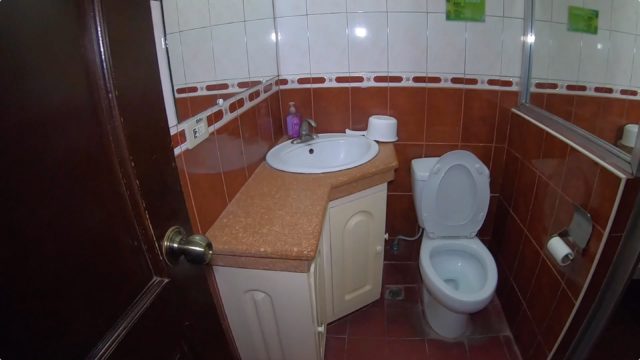 20190621_アンヘレス _KOKOMOS_SuitHotel_トイレ