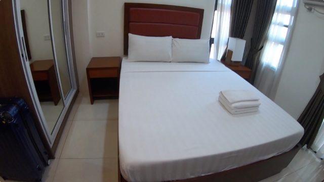 20190621_アンヘレス _RishanVillage_部屋全体2