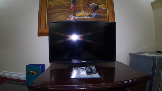 20190621_アンヘレス _KOKOMOS_SuitHotel_テレビ