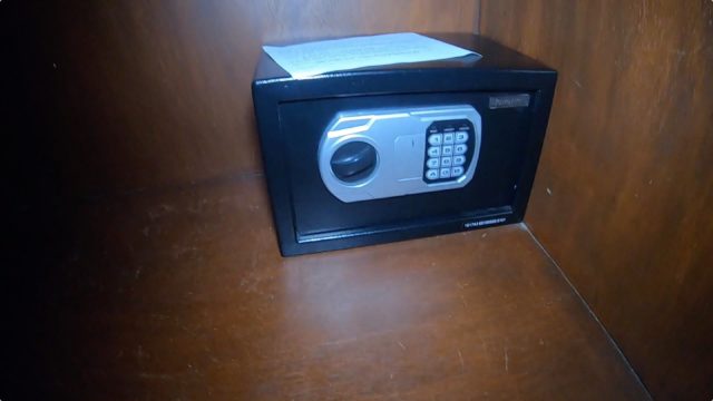 20190621_アンヘレス _KOKOMOS_SuitHotel_金庫