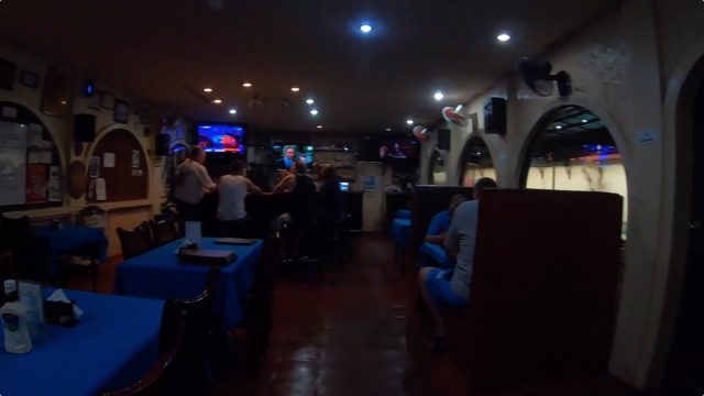 20190623_アンヘレス_Phoenix Hotel_レストラン