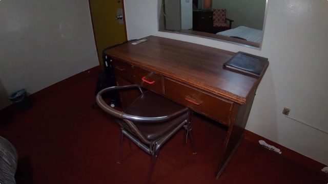 20190623_アンヘレス_Phoenix Hotel_机