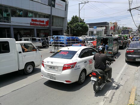 セブ島渋滞_IMG_20190610_115106