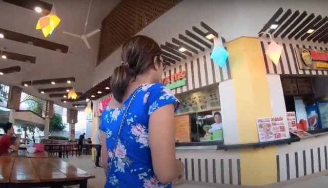 マクタンニュータウン フードコート