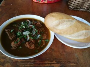 ホーチミン ビーフシチュー