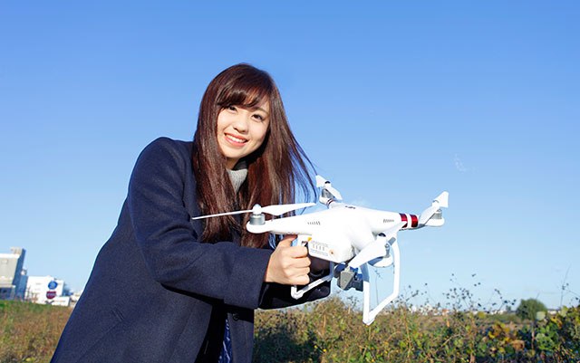 ドローン