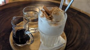 ダナン　カフェ Gold